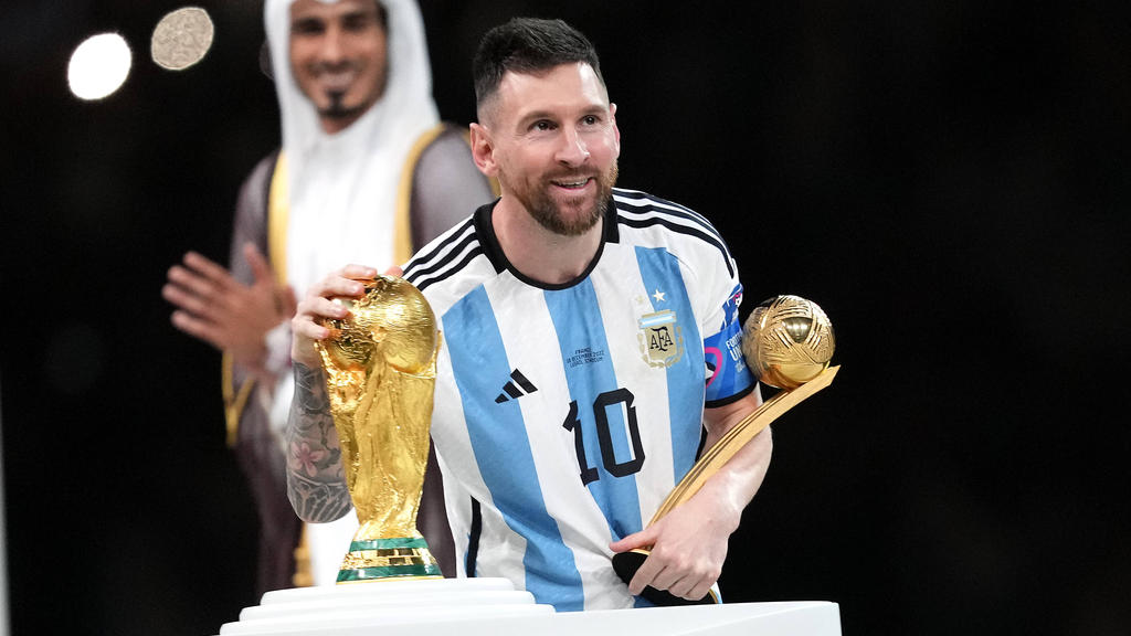Cầu thủ bóng đá hàng đầu trên thế giới - Lionel Messi
